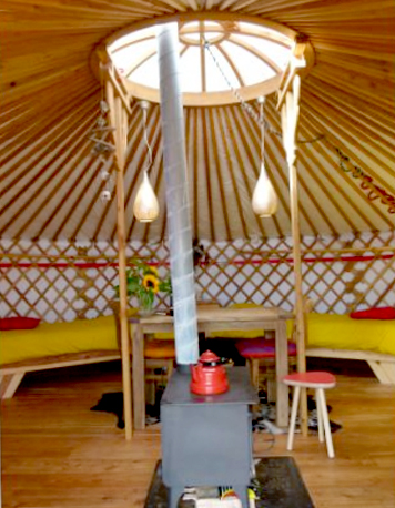 Glamping Texel Yurt binnenkant
